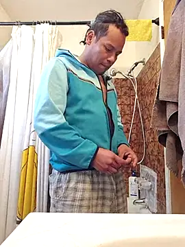 uratre online show from February 2026 06:51:02 PM