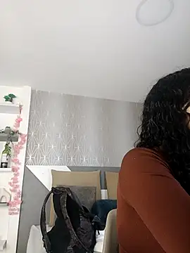 Snapshot of Celine_Lee chatting on October 2025 04:08:01 PM Celine Lee online show from October 2025 04:08:01 PM