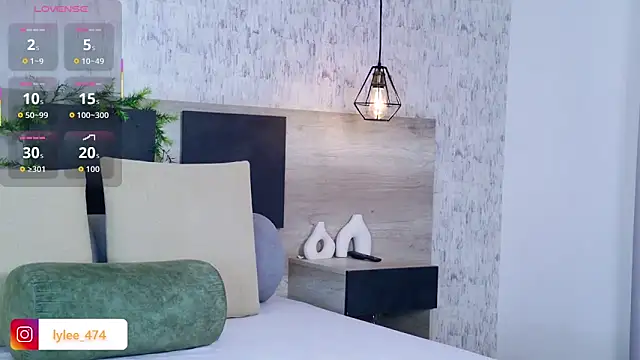 Celine Lee online show from March 2026 02:35:02 PM