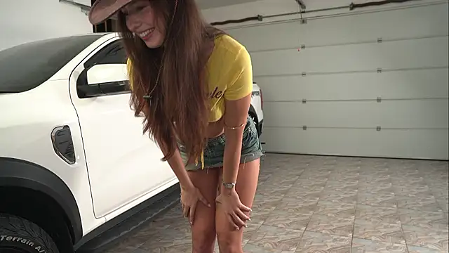 LIttle Rina  online show from March 2026 06:59:02 PM