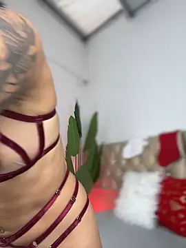 TweetiePieXXX online show from December 2025 10:01:02 PM