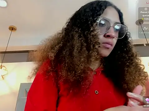 Snapshot of Hanna_Cornee_ chatting on September 2025 02:00:02 PM Hanna Cornee online show from September 2025 02:00:02 PM