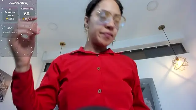 Hanna Cornee  online show from January 2026 12:20:02 PM