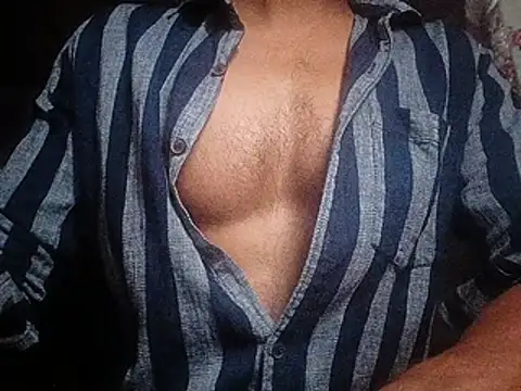 Snapshot of Raavan_King chatting on May 2026 11:10:01 PM Raavan King online show from May 2026 11:10:01 PM