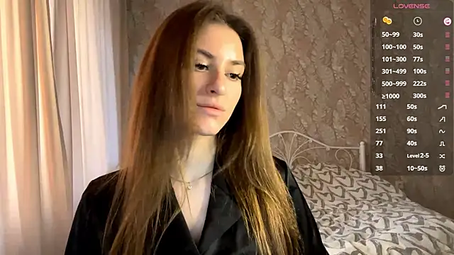 miainheat online show from December 2025 09:04:02 AM