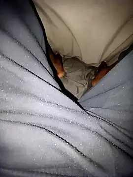 Snapshot of GhostYangempela chatting on October 2025 04:18:02 PM GhostYangempela online show from October 2025 04:18:02 PM