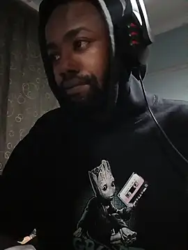 Snapshot of GhostYangempela chatting on November 2025 08:12:01 PM GhostYangempela online show from November 2025 08:12:01 PM