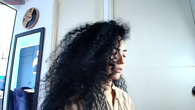Koral369 online show from June 2026 05:52:02 PM