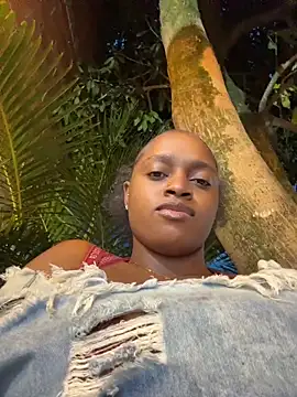 Snapshot of darle_volant chatting on June 2026 11:38:01 PM darle volant online show from June 2026 11:38:01 PM