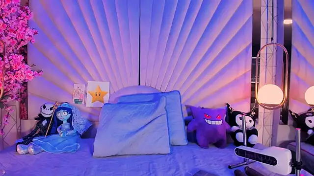 VesperVelvet online show from April 2026 05:36:01 AM