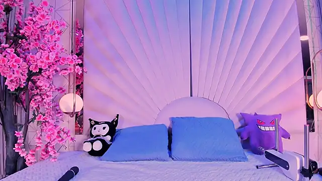 VesperVelvet online show from May 2026 05:10:02 AM
