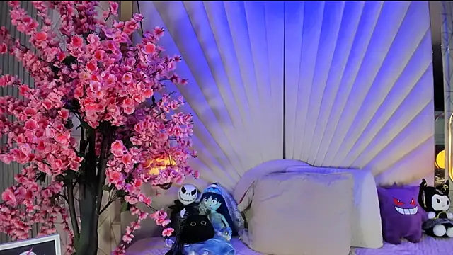 VesperVelvet online show from March 2026 04:34:01 AM