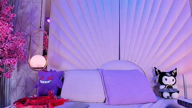 VesperVelvet online show from April 2026 04:52:02 AM