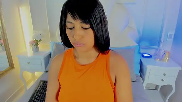 Snapshot of Kaylachannell chatting on January 2026 03:54:01 AM Kaylachannell online show from January 2026 03:54:01 AM