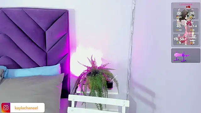 Kaylachannell online show from April 2026 03:54:02 AM