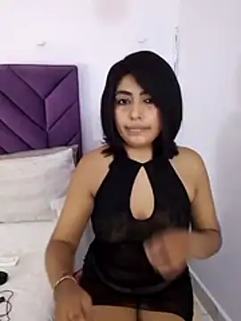 Kaylachannell online show from April 2026 03:43:01 AM