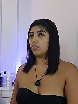 Snapshot of Kaylachannell chatting on June 2026 03:30:01 AM Kaylachannell online show from June 2026 03:30:01 AM