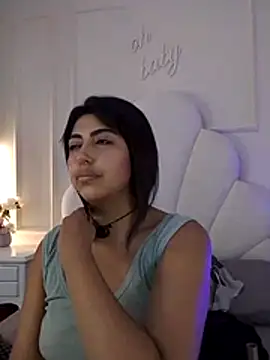 Snapshot of Kaylachannell chatting on June 2026 03:39:02 AM Kaylachannell online show from June 2026 03:39:02 AM