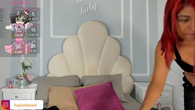 Kaylachannell online show from October 2025 09:49:01 PM