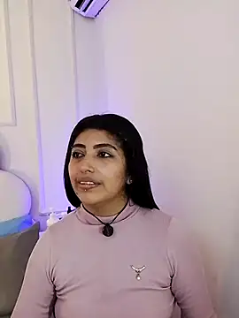 Snapshot of Kaylachannell chatting on June 2026 03:37:01 AM Kaylachannell online show from June 2026 03:37:01 AM