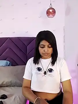 Kaylachannell online show from March 2026 03:38:01 AM