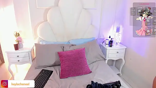 Kaylachannell online show from March 2026 03:44:01 AM