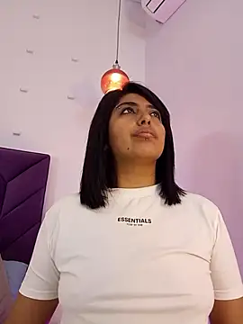 Kaylachannell online show from March 2026 03:41:01 AM