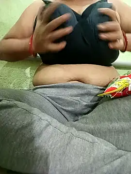 chocobbsneha567 online show from December 2025 02:35:02 AM