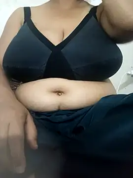 chocobbsneha567 online show from April 2026 11:05:01 AM