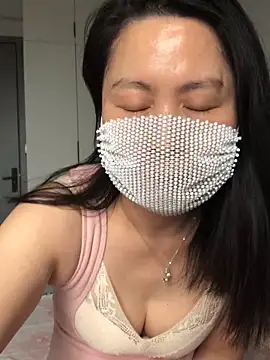 chengcheng12 online show from February 2026 02:22:01 AM