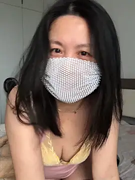 chengcheng12 online show from February 2026 03:25:02 AM