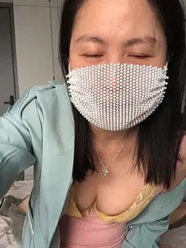 chengcheng12 online show from February 2026 03:57:02 AM