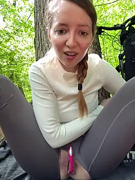 FayeFlame online show from May 2026 10:29:01 AM