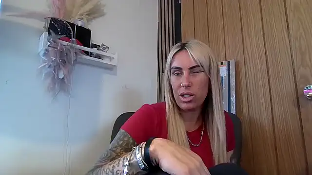 poppyinga1 online show from March 2026 09:03:01 AM