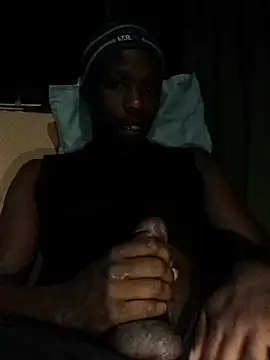 Snapshot of KingBonga chatting on January 2026 10:16:02 PM KingBonga online show from January 2026 10:16:02 PM