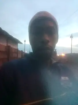 Snapshot of KingBonga chatting on October 2025 03:19:01 AM KingBonga online show from October 2025 03:19:01 AM