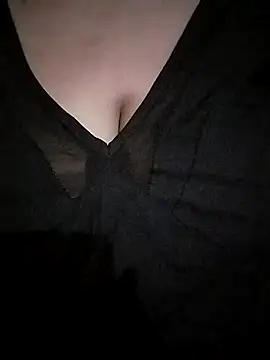 Snapshot of Ponds_beauty chatting on September 2025 01:31:02 PM Ponds beauty online show from September 2025 01:31:02 PM