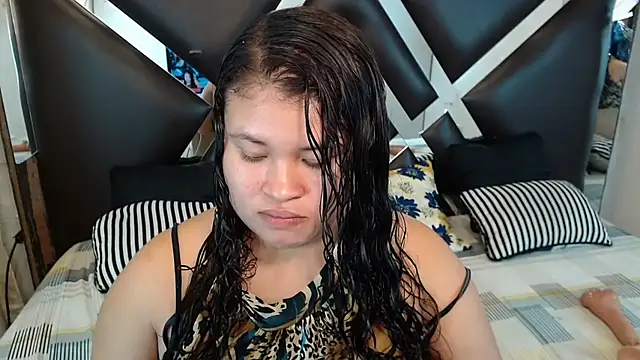 Madison Copers online show from May 2026 12:39:02 AM