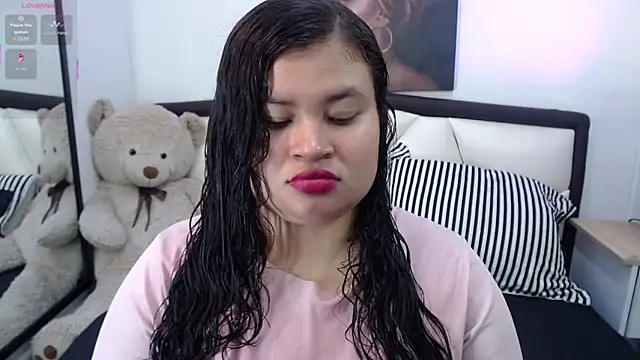 Madison Copers online show from April 2026 11:44:02 PM