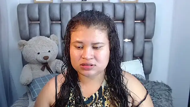 Madison Copers online show from May 2026 12:52:02 AM