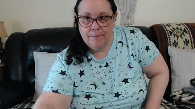 Snapshot of Juicy_Julie469 chatting on April 2026 02:57:02 PM Juicy Julie469 online show from April 2026 02:57:02 PM