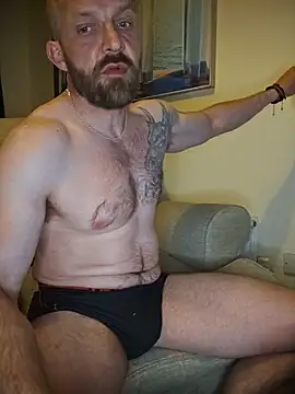 Snapshot of Andrewjames8391 chatting on May 2026 07:18:01 PM Andrewjames8391 online show from May 2026 07:18:01 PM