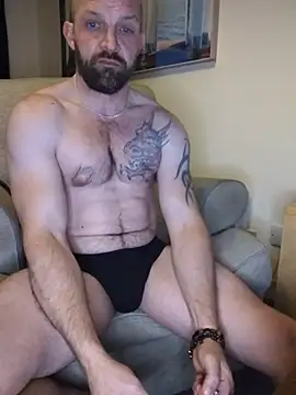 Andrewjames8391 online show from November 2025 04:56:02 PM