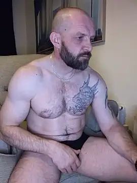 Andrewjames8391 online show from January 2026 09:18:02 PM