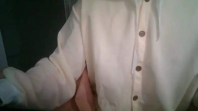 111owo111 online show from April 2026 12:28:02 PM