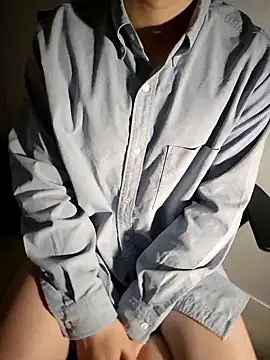 111owo111 online show from October 2025 01:54:01 PM