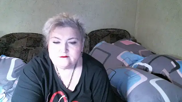 Lana555 online show from May 2026 06:28:02 PM