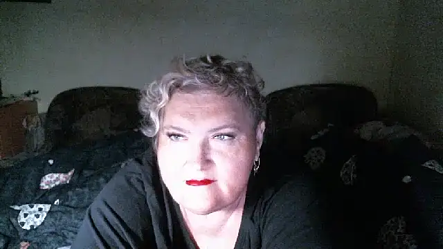 Lana555 online show from November 2025 10:43:02 PM