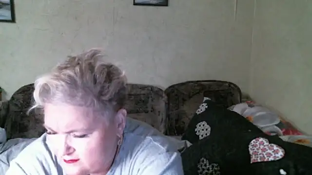 Lana555 online show from December 2025 08:41:02 PM