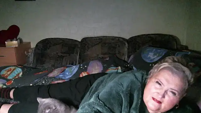 Lana555 online show from February 2026 12:43:02 AM